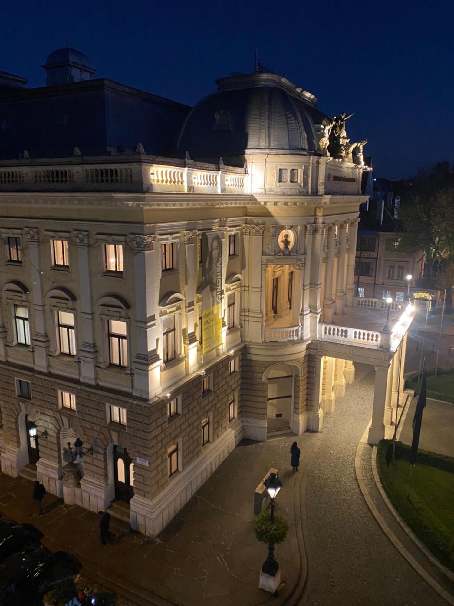 Modern Apartment In Historic City Center Old Town Bratislava Bagian luar foto
